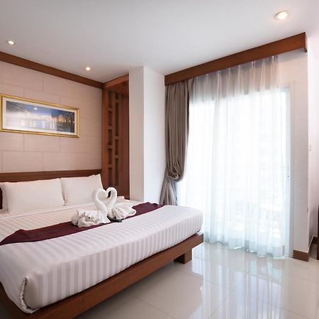 The Patong Center Hotel Εξωτερικό φωτογραφία